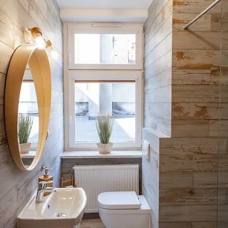 Pocztowa Διαμέρισμα *