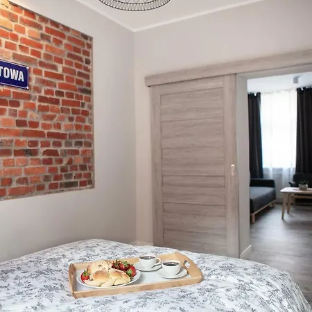 Apartment Apartament Pocztowa *