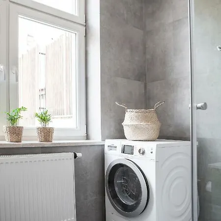 Pocztowa Διαμέρισμα *